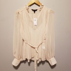 Banana Republic Pleated long sleeves Top